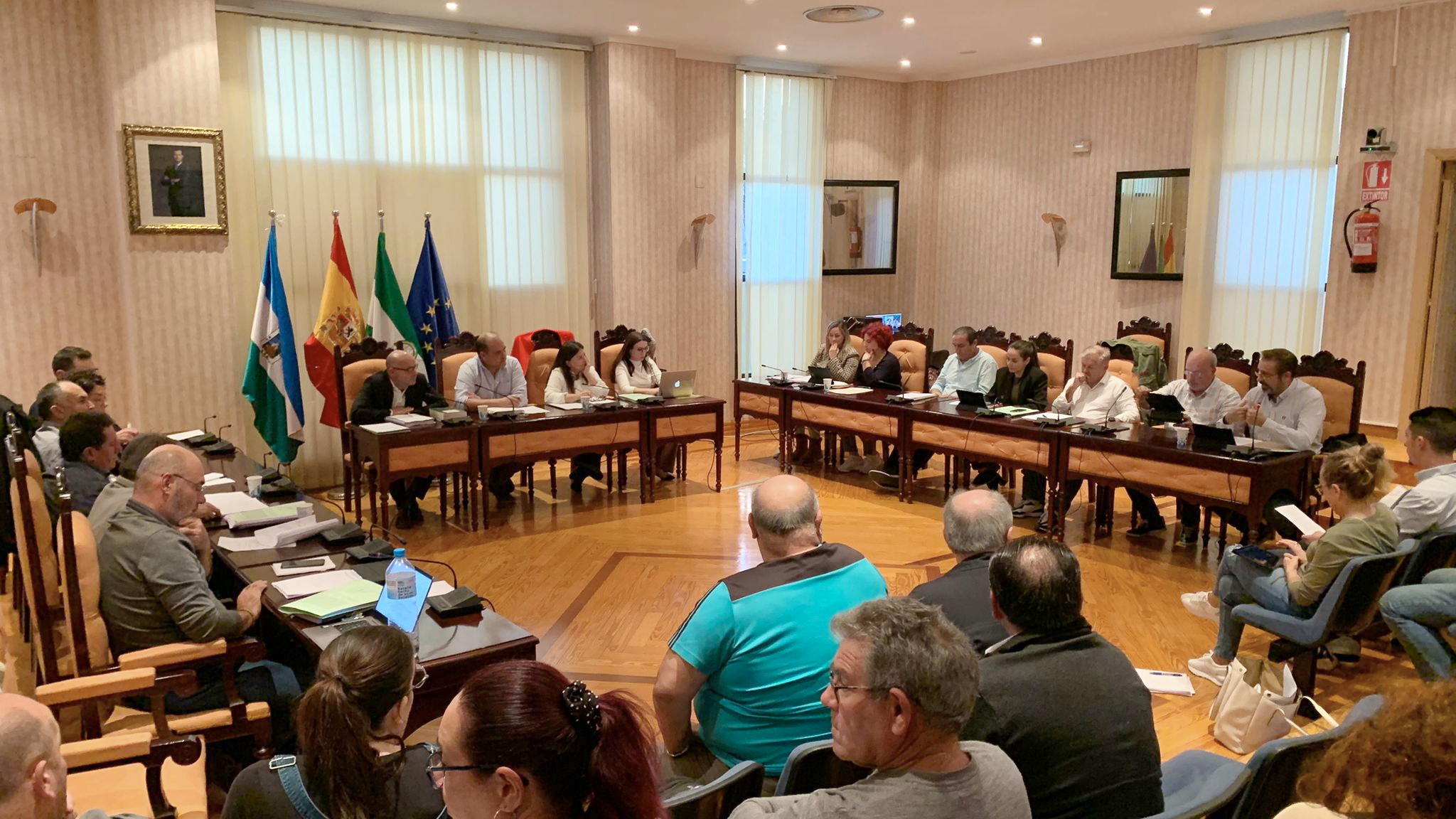 El pleno de Salobreña aprueba crear una